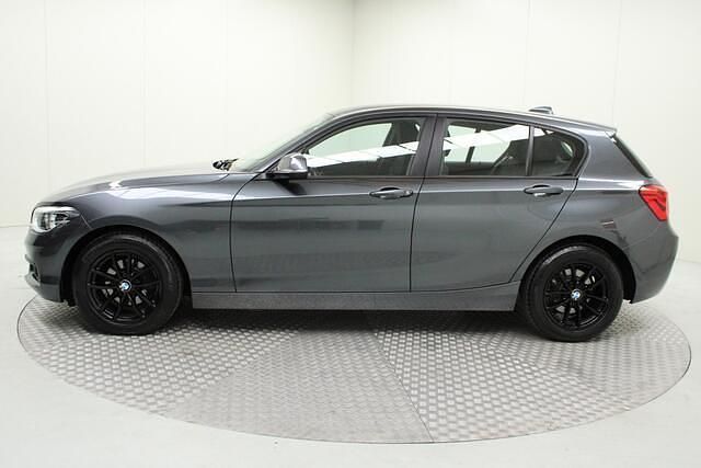 Occasion BMW 118 Executive 136 PK (100 kW) 2018 Grijs Hatchback