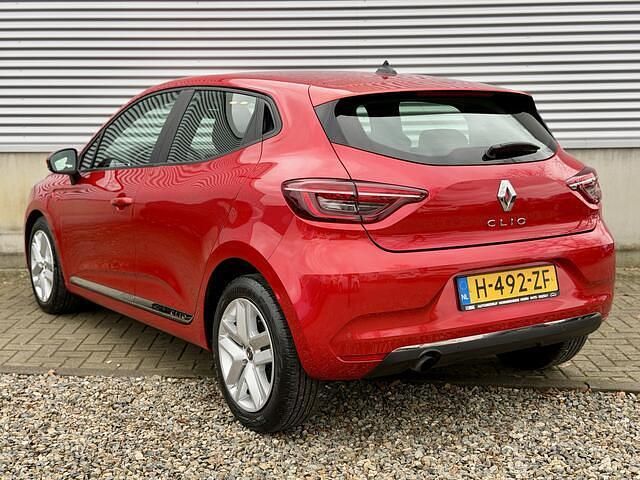 Occasion Renault Clio V Zen 101 PK (74 kW) 2020 Rood Hatchback