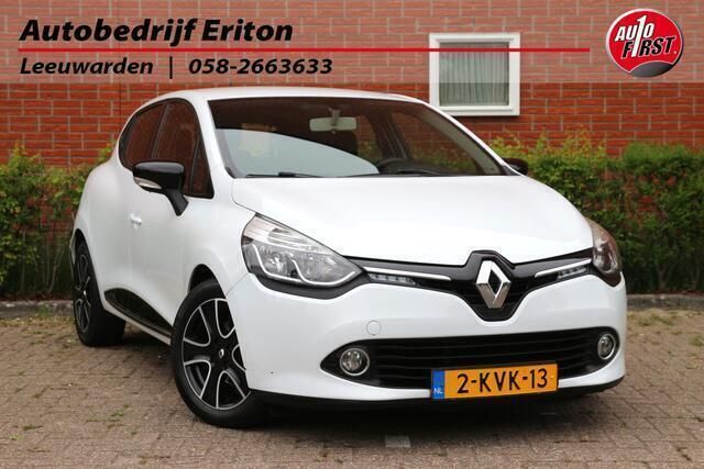 Wit Gebruikt 2013 Renault Clio IV Expression Hatchback | € 6.945 (Eerlijke prijs) - Afbeelding 1/4