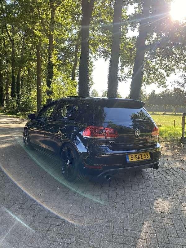 Zwart Gebruikt 2011 VW Golf VI GTI Hatchback | € 10.500 (Goede deal) - Afbeelding 1/4