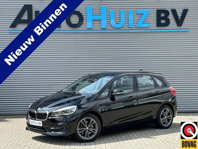 Zwart Gebruikt 2019 BMW 225 Active Tourer Executive MPV | € 18.990 (Duur) - Afbeelding 1/4