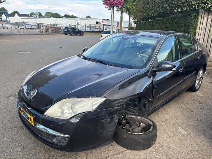 Gebruikt 2008 Renault Laguna III Initiale | € 850 - Afbeelding 1/4