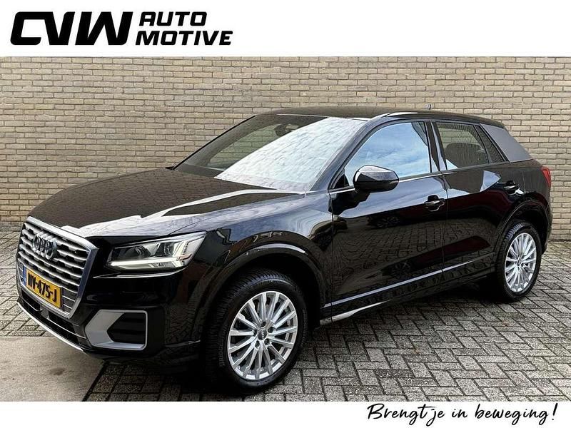 Zwart (metallic) Gebruikt 2017 Audi Q2 Design SUV | € 18.400 (Goede deal) - Afbeelding 1/4