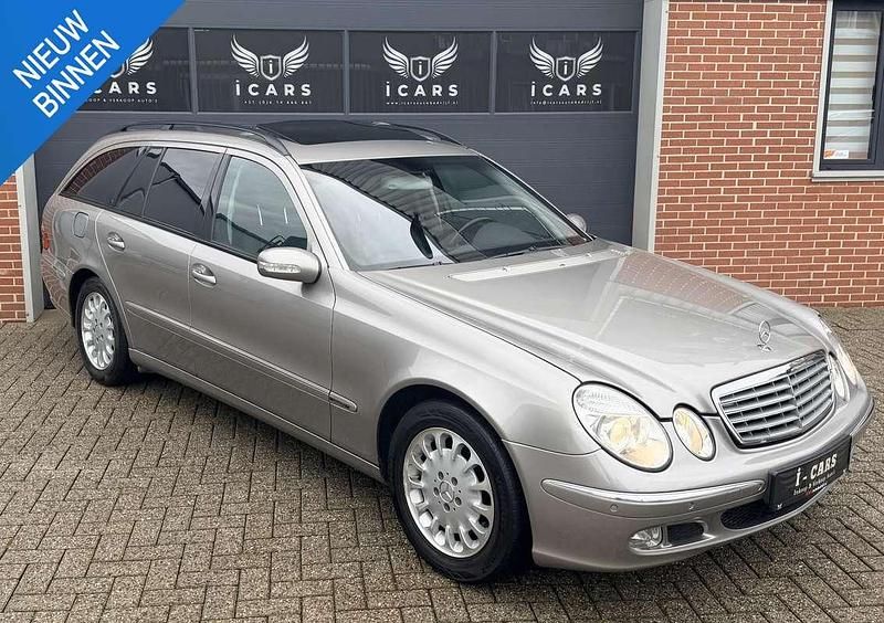 Beige Gebruikt 2003 Mercedes E200 Stationwagen | € 7.950 (Iets duurder) - Afbeelding 1/4