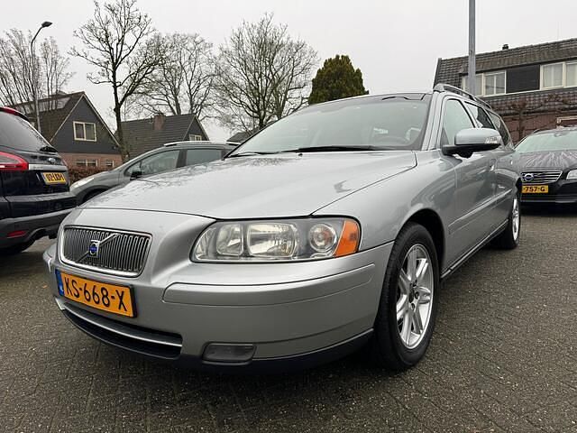 Grijs Occasion 2007 Volvo V70 Stationwagen | € 2.299 (Goede deal) - Afbeelding 1/4