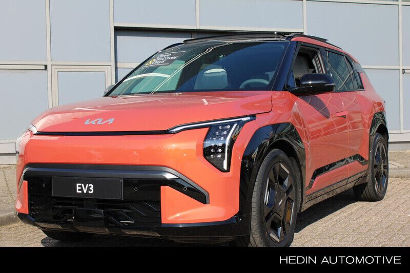 Oranje, metallic lak Nieuw 2025 Kia EV3 4 SUV | € 48.445 (Duur) - Afbeelding 1/4