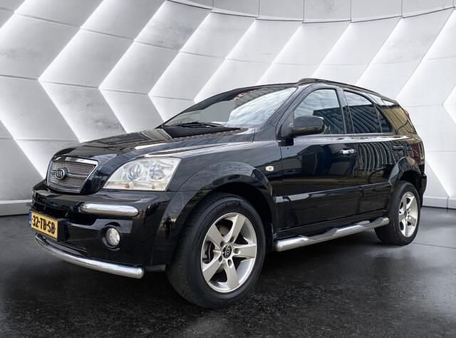 Zwart Gebruikt 2006 Kia Sorento SUV | € 4.940 (Duur) - Afbeelding 1/4