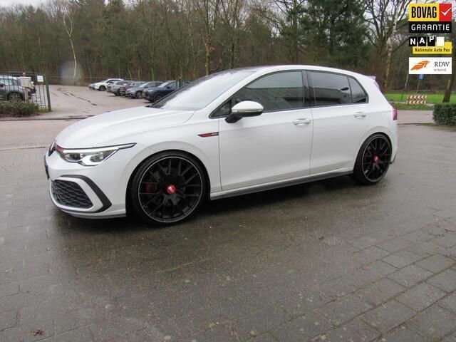 Wit Gebruikt 2020 VW Golf VIII GTI Hatchback | € 28.950 (Goede deal) - Afbeelding 1/4
