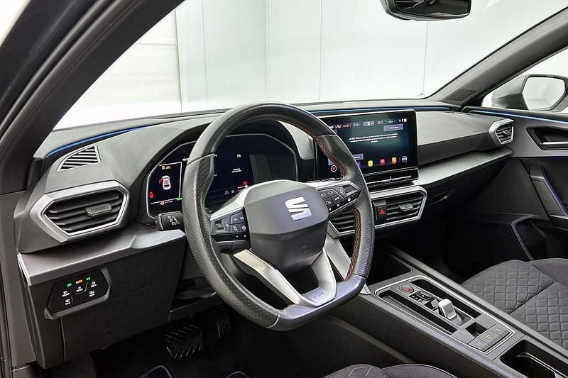 Occasion Seat Leon FR 2023 Grijs Hatchback