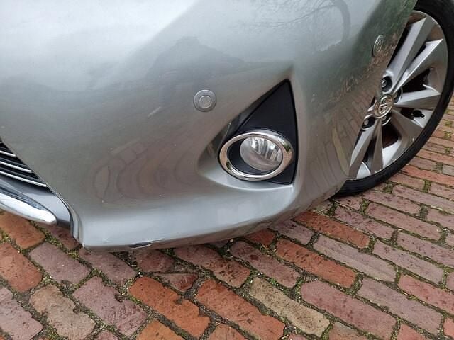 Occasion Toyota Auris Executive 99 PK (72 kW) 2014 Grijs Hatchback