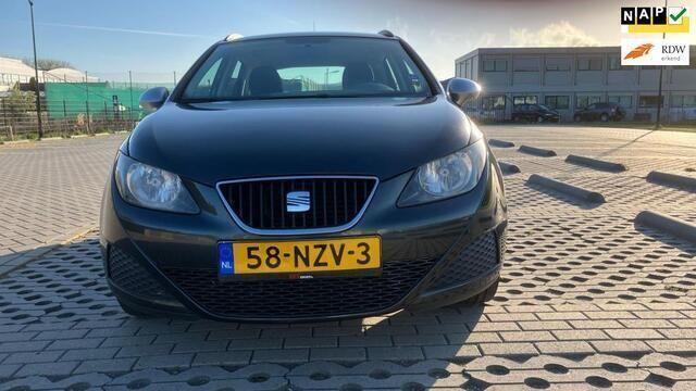 Grijs Gebruikt 2011 Seat Ibiza ST Reference Stationwagen | € 5.900 (Iets duurder) - Afbeelding 1/4