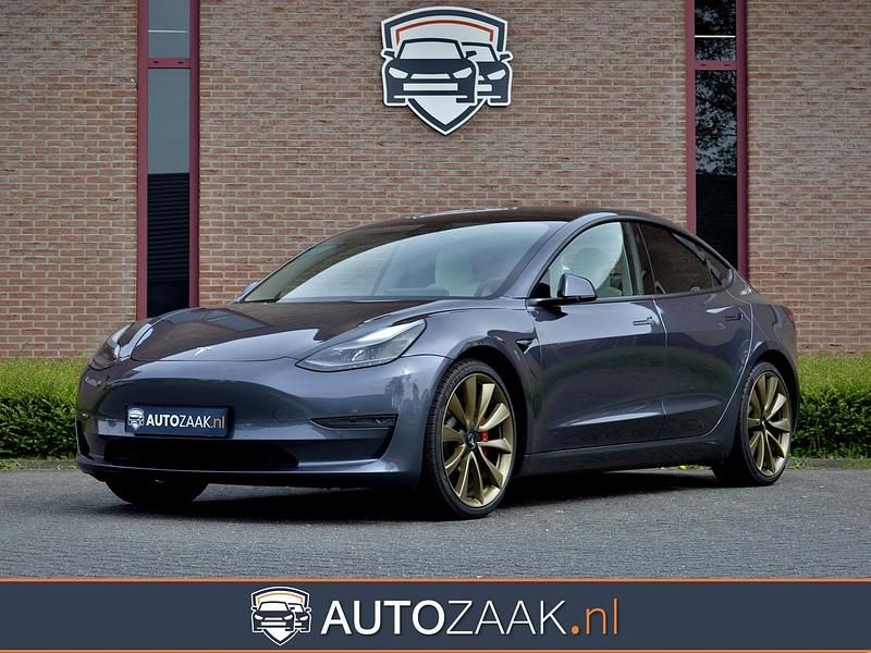 Grijs Gebruikt 2020 Tesla Model 3 Performance Sedan | € 39.950 - Afbeelding 1/4
