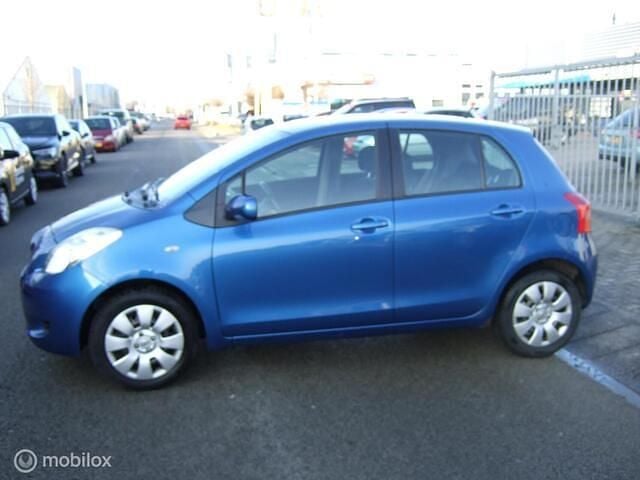Occasion Toyota Yaris Terra 69 PK (50 kW) 2006 Blauw Hatchback