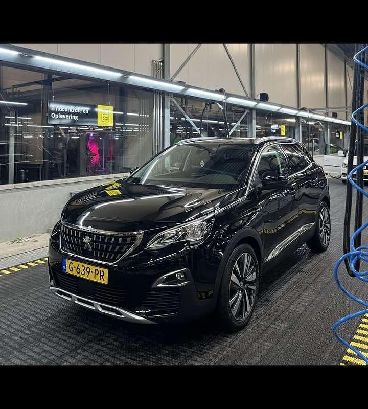Zwart Gebruikt 2019 Peugeot 3008 Sedan | € 18.000 - Afbeelding 1/4