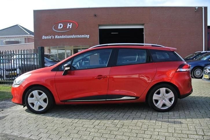 Occasion Renault Clio IV Night&Day 90 PK (66 kW) 2015 Stationwagen