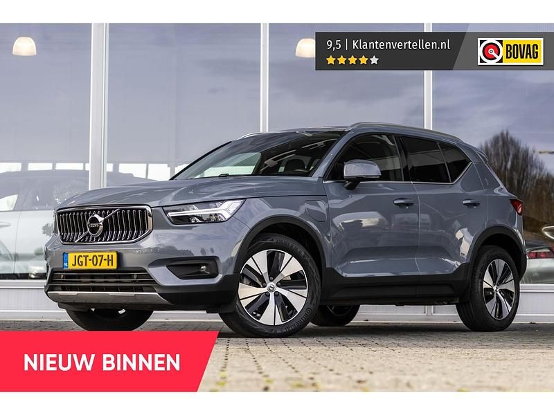 Grijs Gebruikt 2021 Volvo XC40 Business Edition SUV | € 27.750 (Super prijs) - Afbeelding 1/4