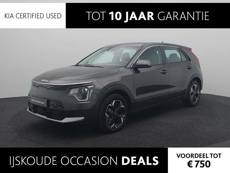 Grijs Occasion 2024 Kia e-Niro Light SUV | € 29.440 (Goede deal) - Afbeelding 1/2
