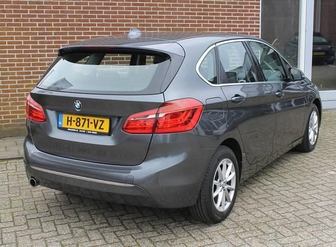 Occasion BMW 218 Luxury Line 136 PK (100 kW) 2015 Grijs (metallic) Stationwagen