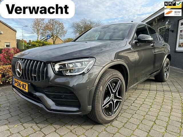 Grijs Gebruikt 2022 Mercedes GLC300 AMG Coupé | € 44.900 (Super prijs) - Afbeelding 1/4
