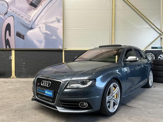 Grijs Gebruikt 2011 Audi A4 Stationwagen | € 12.950 (Eerlijke prijs) - Afbeelding 1/4