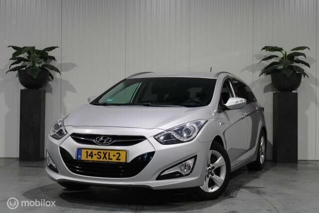 Grijs Gebruikt 2012 Hyundai i40 Edition Sedan | € 5.999 (Eerlijke prijs) - Afbeelding 1/4