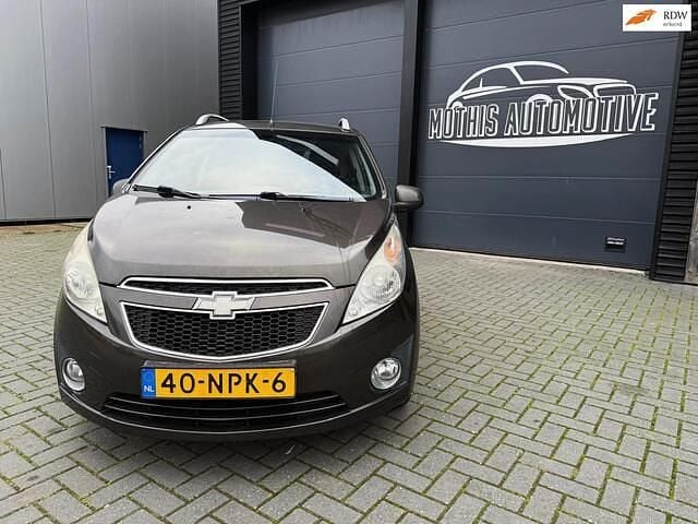 Bruin Gebruikt 2010 Chevrolet Spark LS Hatchback | € 1.975 (Super prijs) - Afbeelding 1/4