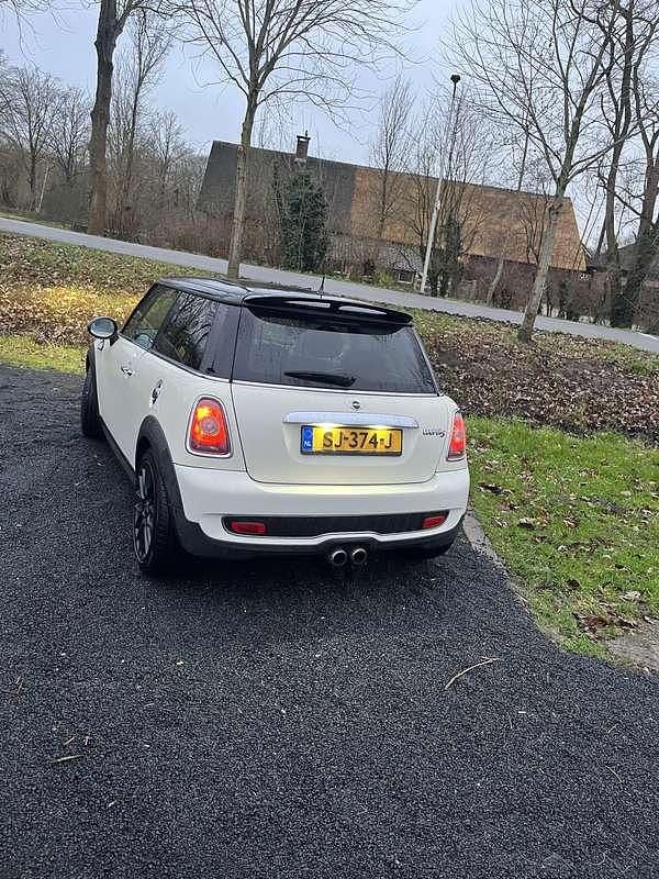 Afbeelding 4/4