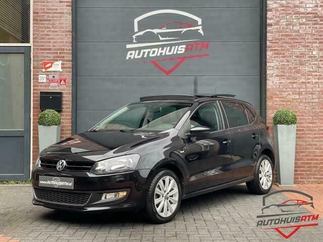 Zwart Occasion 2012 VW Polo Highline Hatchback | € 9.750 (Duur) - Afbeelding 1/4