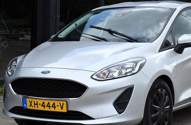 Occasion Ford Fiesta Trend 70 PK (51 kW) 2019 Grijs Hatchback