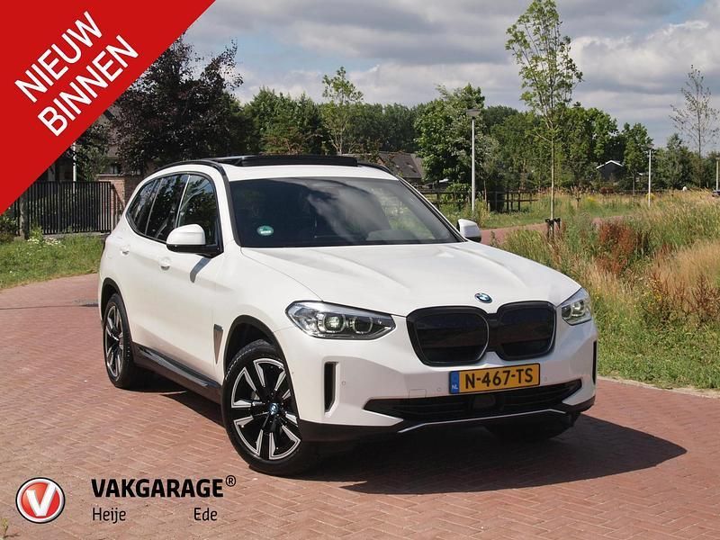 Wit Gebruikt 2021 BMW iX3 Executive SUV | € 37.490 (Eerlijke prijs) - Afbeelding 1/4
