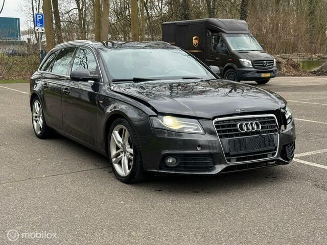 Grijs Gebruikt 2011 Audi A4 S-Line Stationwagen | € 2.750 - Afbeelding 1/4
