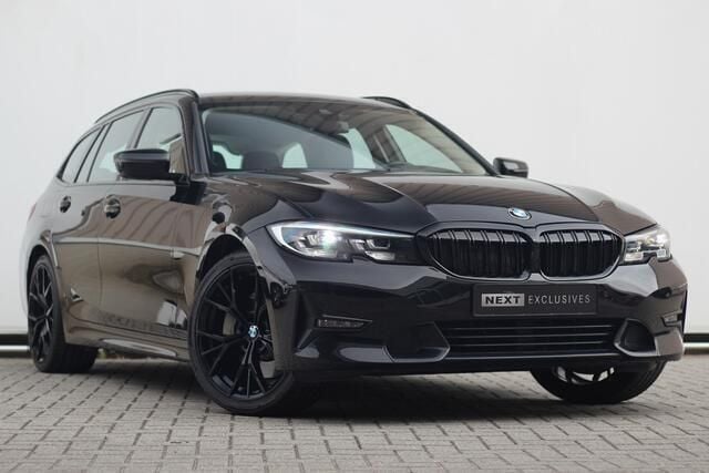 Zwart Gebruikt 2021 BMW 330 Sport Line Stationwagen | € 29.500 (Super prijs) - Afbeelding 1/4