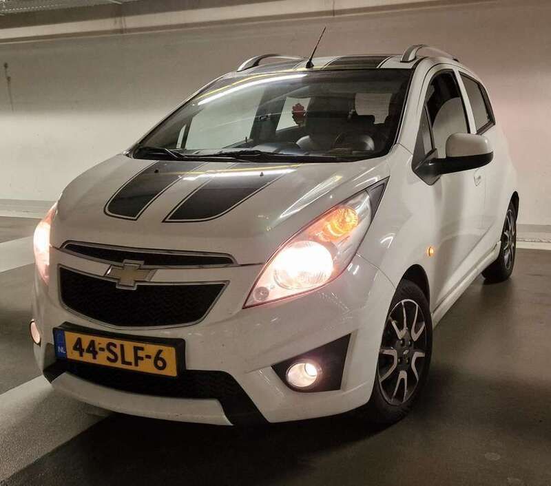Wit Gebruikt 2011 Chevrolet Spark LS Hatchback | € 2.350 (Iets duurder) - Afbeelding 1/4