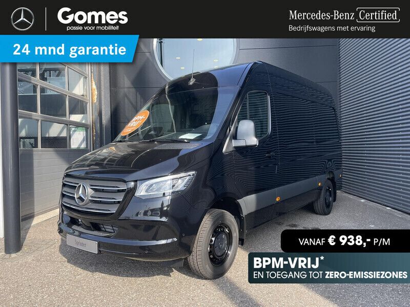 Zwart Nieuw 2024 Mercedes Sprinter Van | € 57.000 - Afbeelding 1/4