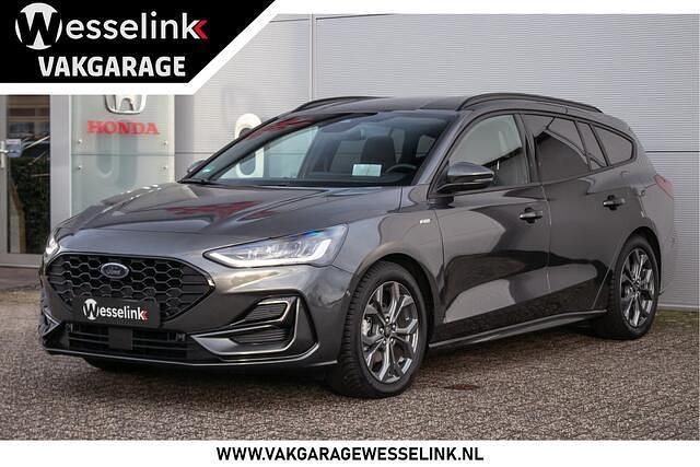 Grijs Occasion 2023 Ford Focus ST-Line X Stationwagen | € 27.950 (Eerlijke prijs) - Afbeelding 1/4