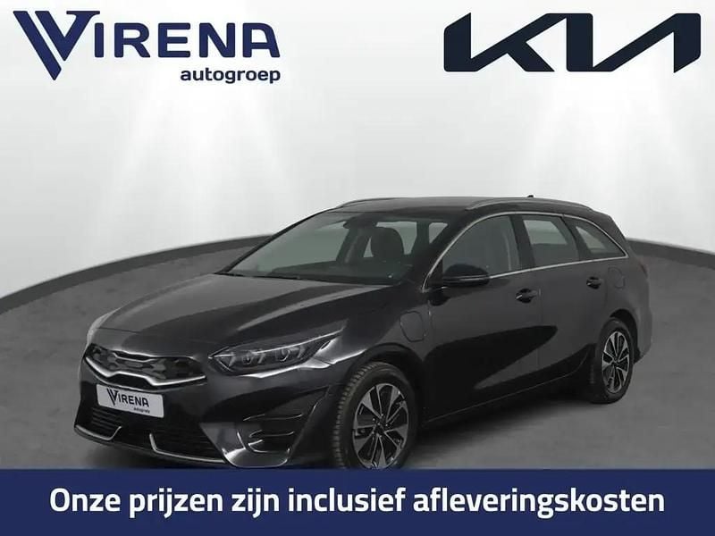 Zwart Gebruikt 2024 Kia Ceed Sportswagon Start Stationwagen | € 28.445 (Eerlijke prijs) - Afbeelding 1/3