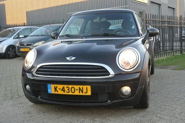 Occasion Mini ONE 95 PK (69 kW) 2009 Zwart Hatchback