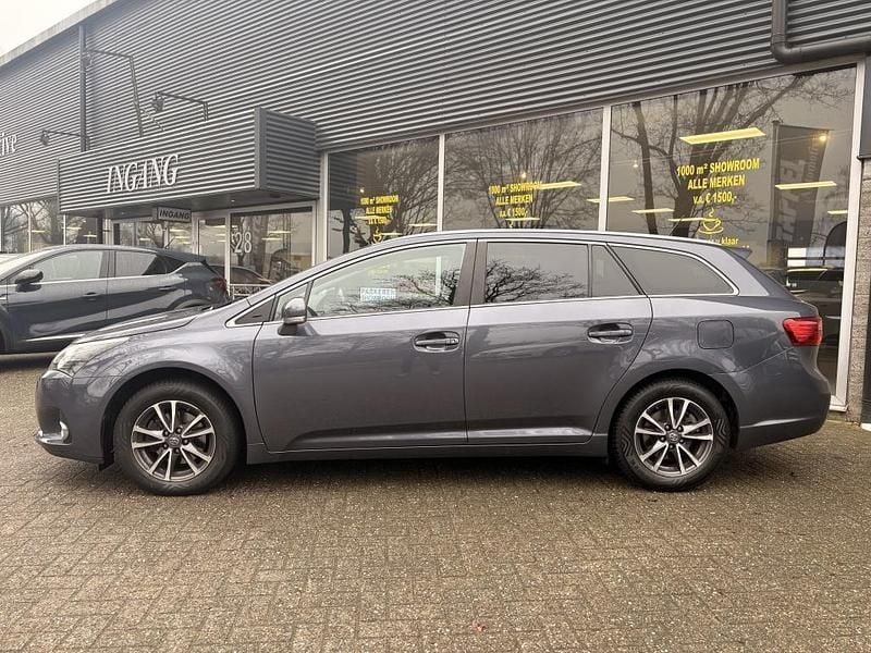 Occasion Toyota Avensis Business Edition 147 PK (108 kW) 2015 Blauw Sedan