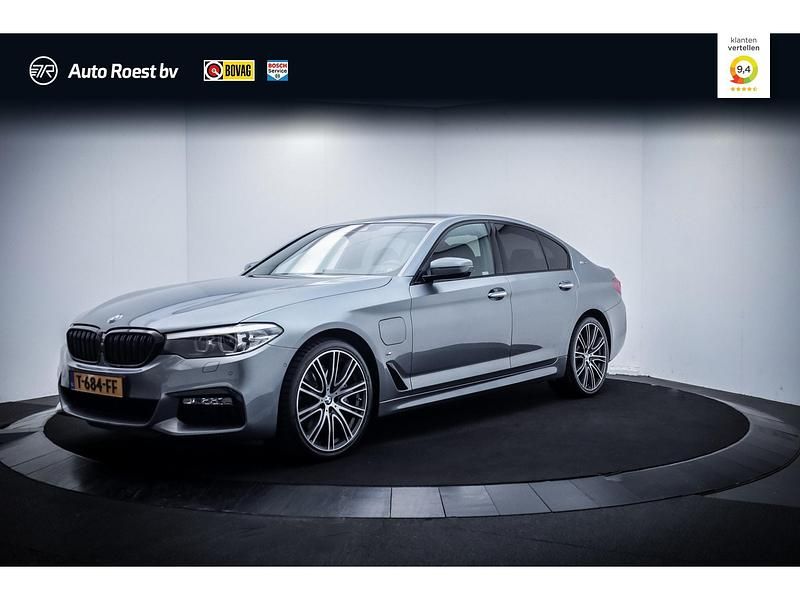 Grijs Occasion 2018 BMW 530 Executive Sedan | € 24.750 (Eerlijke prijs) - Afbeelding 1/4