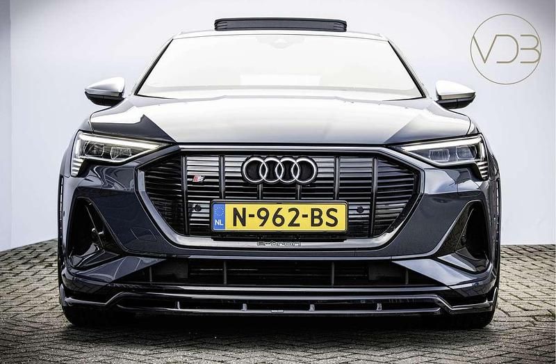 Occasion Audi e-tron Sportback S-Line 370 kW (504 PK) 2021 Blauw (metallic) SUV