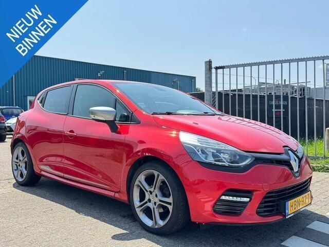 Rood Gebruikt 2015 Renault Clio IV GT Hatchback | € 8.877 (Eerlijke prijs) - Afbeelding 1/4