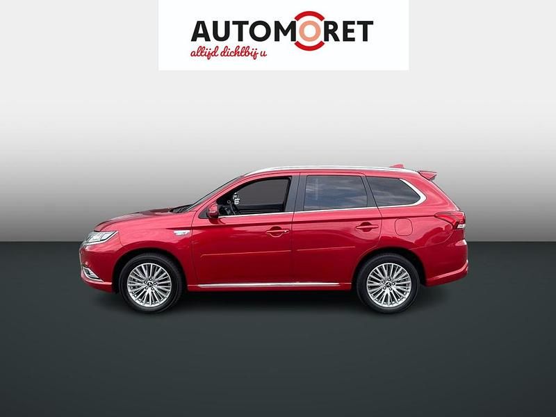 Suv Gebruikt 2019 Mitsubishi Outlander P-HEV Instyle SUV | € 25.750 (Iets duurder) - Afbeelding 1/4