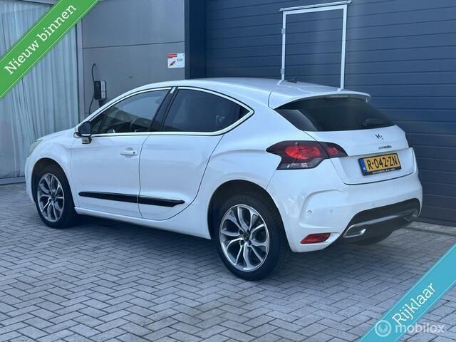 Occasion Citroën DS4 Sport Chic 200 PK (147 kW) 2011 Wit Hatchback