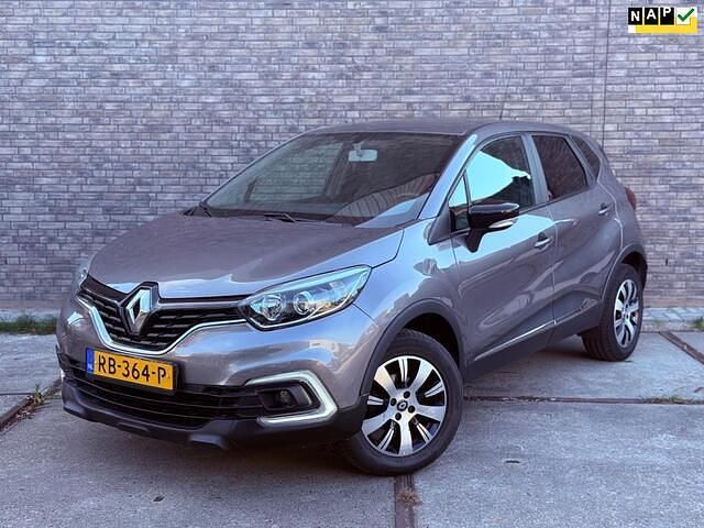 Grijs Gebruikt 2017 Renault Captur Zen SUV | € 7.950 (Goede deal) - Afbeelding 1/4