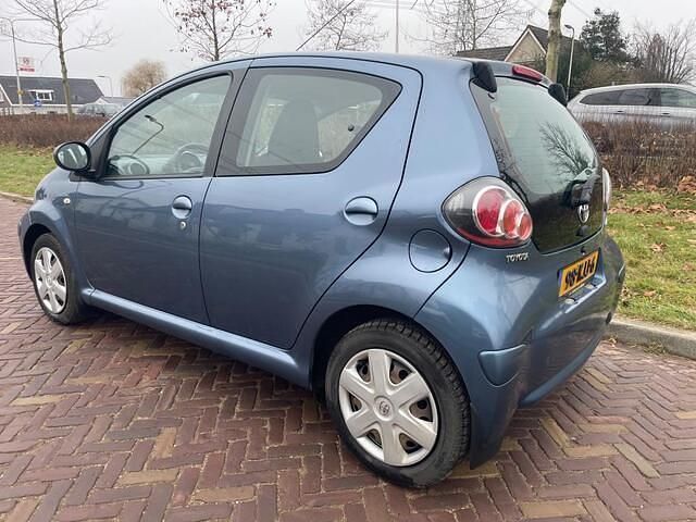 Occasion Toyota Aygo Comfort 68 PK (50 kW) 2009 Blauw Hatchback