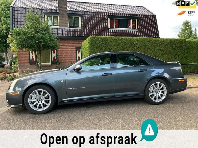Grijs Gebruikt 2007 Cadillac STS Sedan | € 17.950 - Afbeelding 1/4