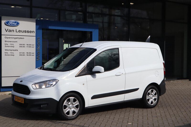 Wit Gebruikt 2017 Ford Transit Trend Van | € 7.340 (Goede deal) - Afbeelding 1/4