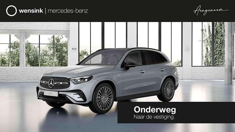 Zilver Nieuw 2025 Mercedes GLC300e Sport Edition SUV | € 86.661 (Iets duurder) - Afbeelding 1/3