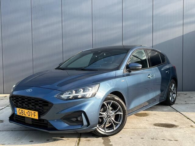 Blauw Gebruikt 2019 Ford Focus ST-Line Hatchback | € 18.995 (Eerlijke prijs) - Afbeelding 1/4