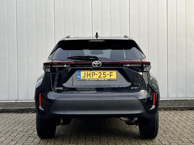 Nieuw Toyota Yaris Cross Limited 84 PK (61 kW) 2025 Zwart SUV
